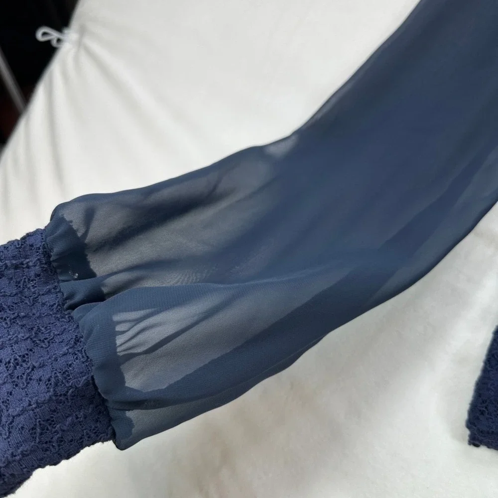 Free‎ People Navy Blue Textured Top Sheer Balloon Long Sleeve Blouse XS